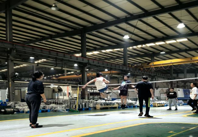 “棋”心協力“毽”康發展主軸部黨支部聯合工會開展象棋、毽球比賽活動